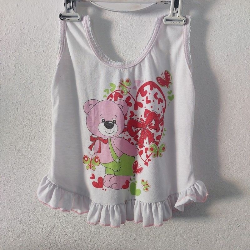 Camiseta branca pijama infantil  tamanho 4
