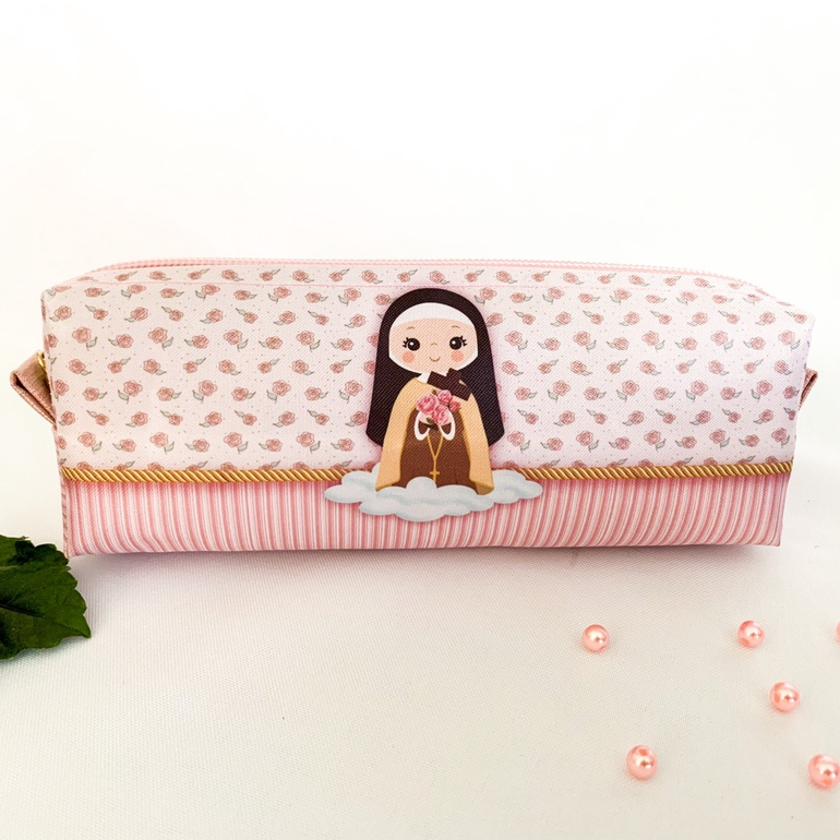 Estojo/necessaire box personalizada de Santa Teresinha do Menino Jesus/ Nossa Senhora Aparecida e de Fátima/ Santa Clara
