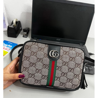 Bolsa Quadrada lançamento Guccii com alça transversal de regulagem