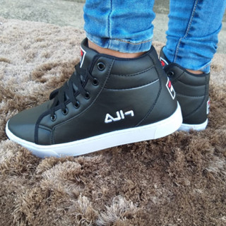 Bota Feminina Casual Promoção Imperdível Entrega Rápida e Envio Imediato fila Queima de Estoque