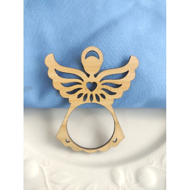 Kit com 10 Porta Guardanapos de Anjo da Guarda para Mesa Posta de Batizado Almoço Batismo Crisma Primeira Comunhão em mdf Santo Anjo do Senhor madrinha padrinho Deus decorar anjinho madeira pinus benção guardanapo criança bebe menina menino anjinho barato