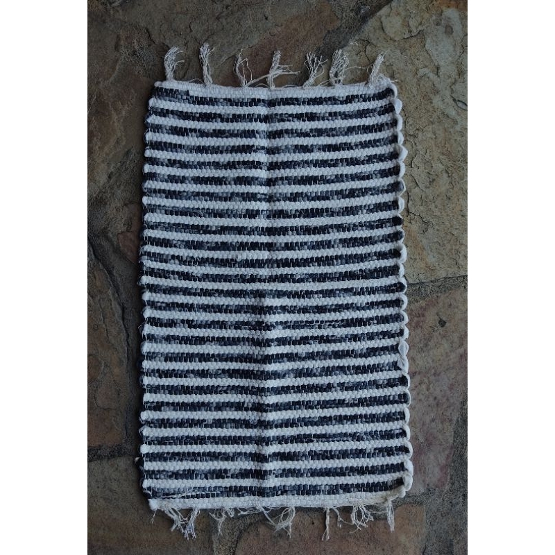 Tapete Zebra Mini , TAPETE PARA BANHEIRO , TAPETE PEQUENO , TAPETE PARA QUARTO , TAPETE PARA PORTA DE ENTRADA.