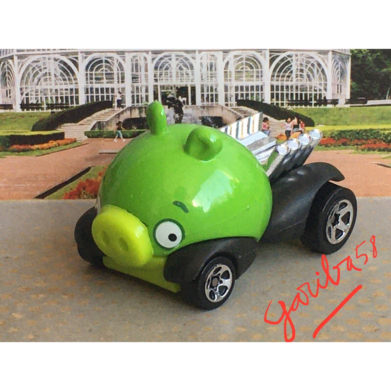 HOT WHEELS MINION PIG ANGRY BIRDS 2012 HW NEW MODELS GARIBA58