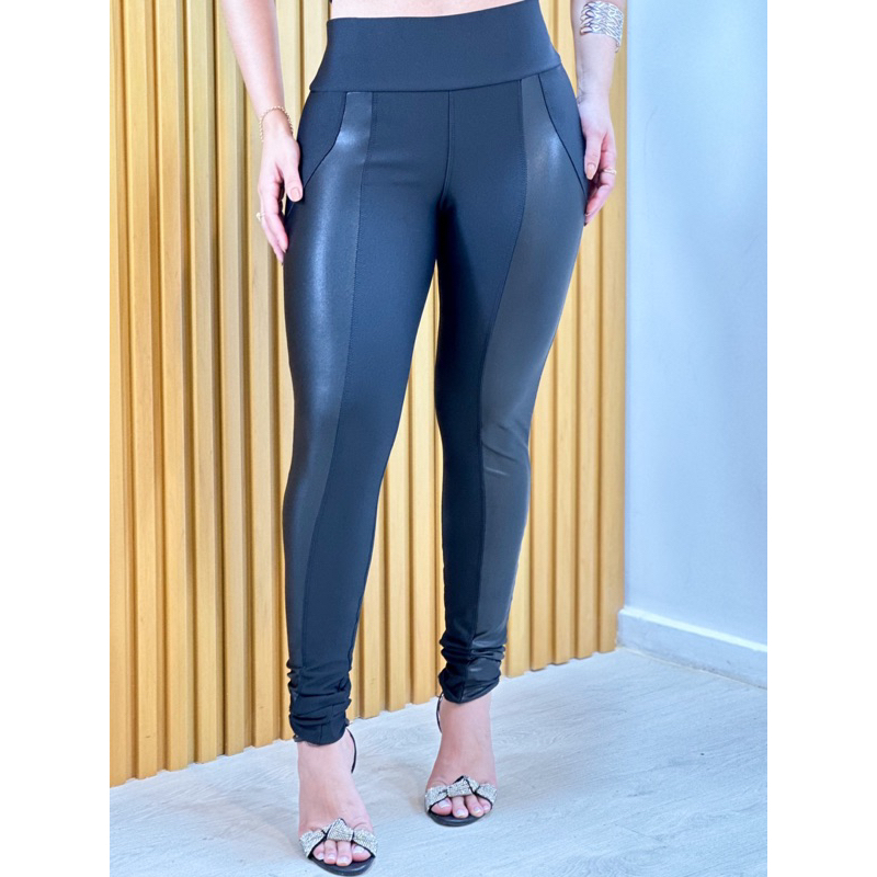 calça Legging Flanelada Grossa - Calça Peluciada Forrada, Costura Reforçada e Detalhe em Cirrê Couro para Inverno