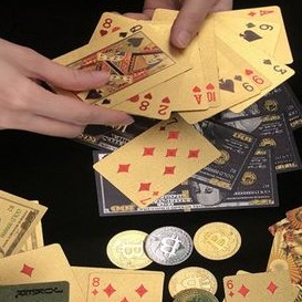 Conjunto Baralho Cartão de Jogo Dourado 24k Prova D