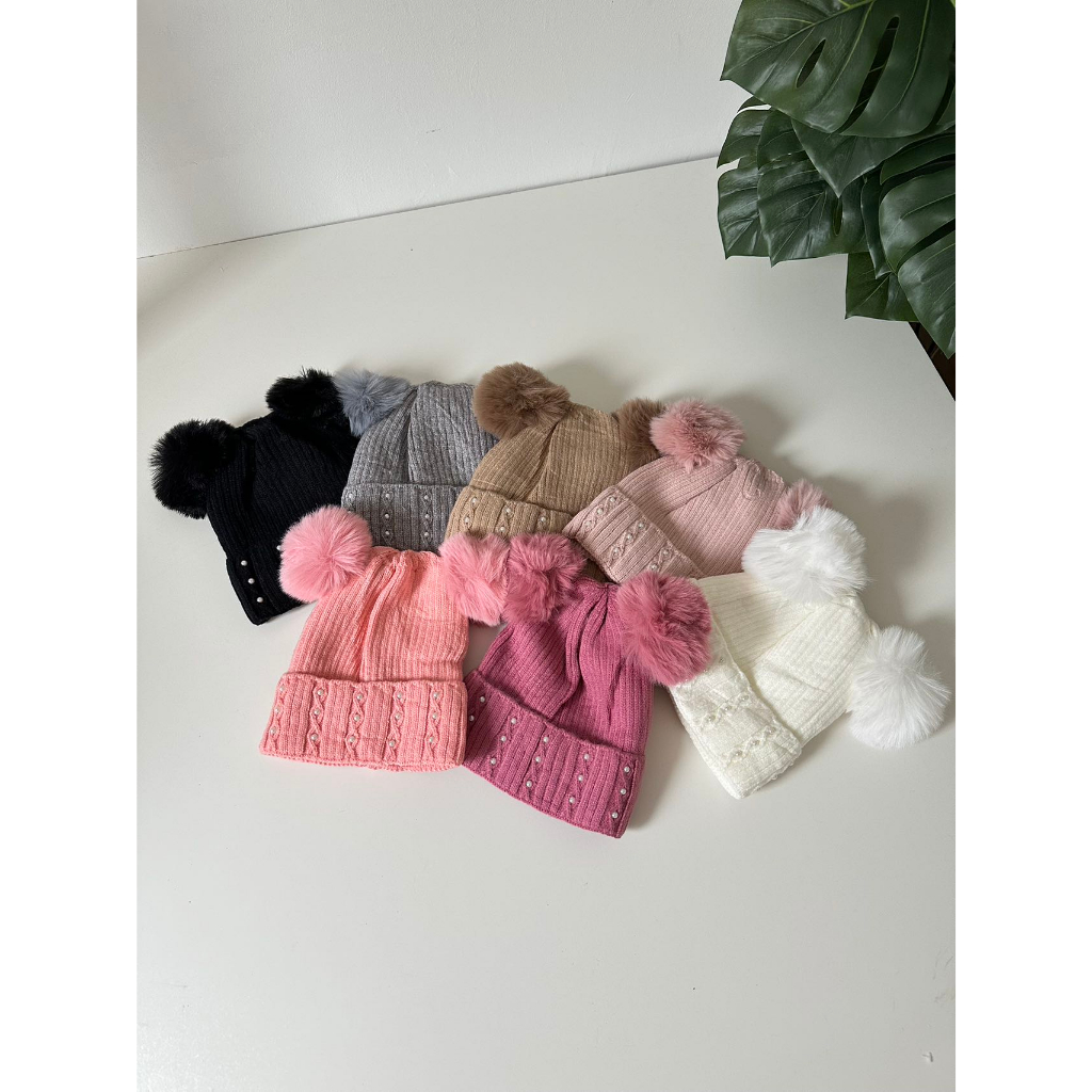 Touca Adulto Com Puffe Na Orelha Com Pérolas Forradas Poe Dentro Inverno