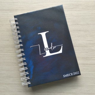 Agenda 2025 Alfabeto Branco com Azul Masculino