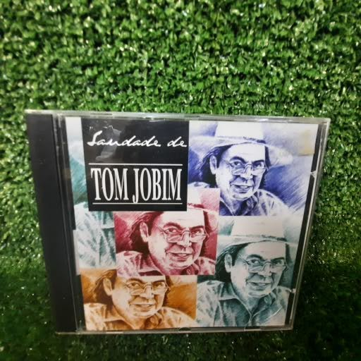 Cd Saudade de Tom Jobim / Zerado