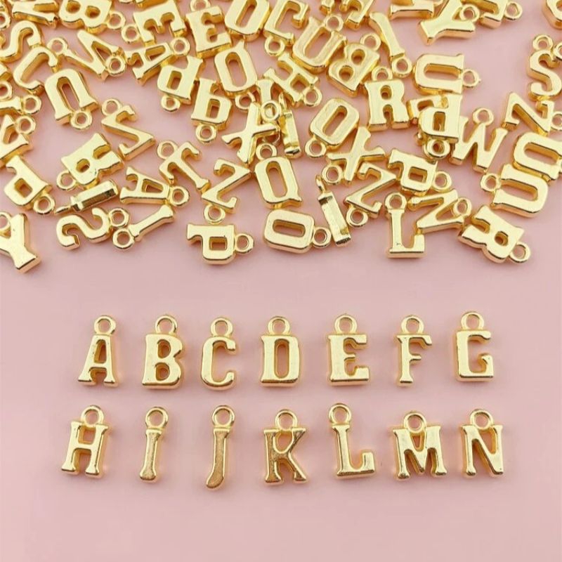 Pingente De Letras Aleatórias DIY em ABS Não é Metal Artesanato Croché Miçangas Pulseira Colar