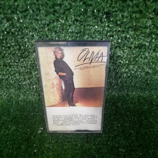 Fita Cassete Olivia Newton John Totally Hot