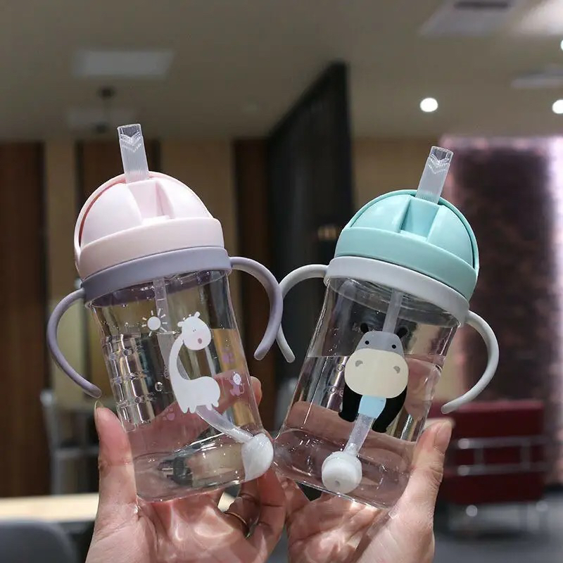 1 Garrafa infantil mamadeira 350ml na cor rosa