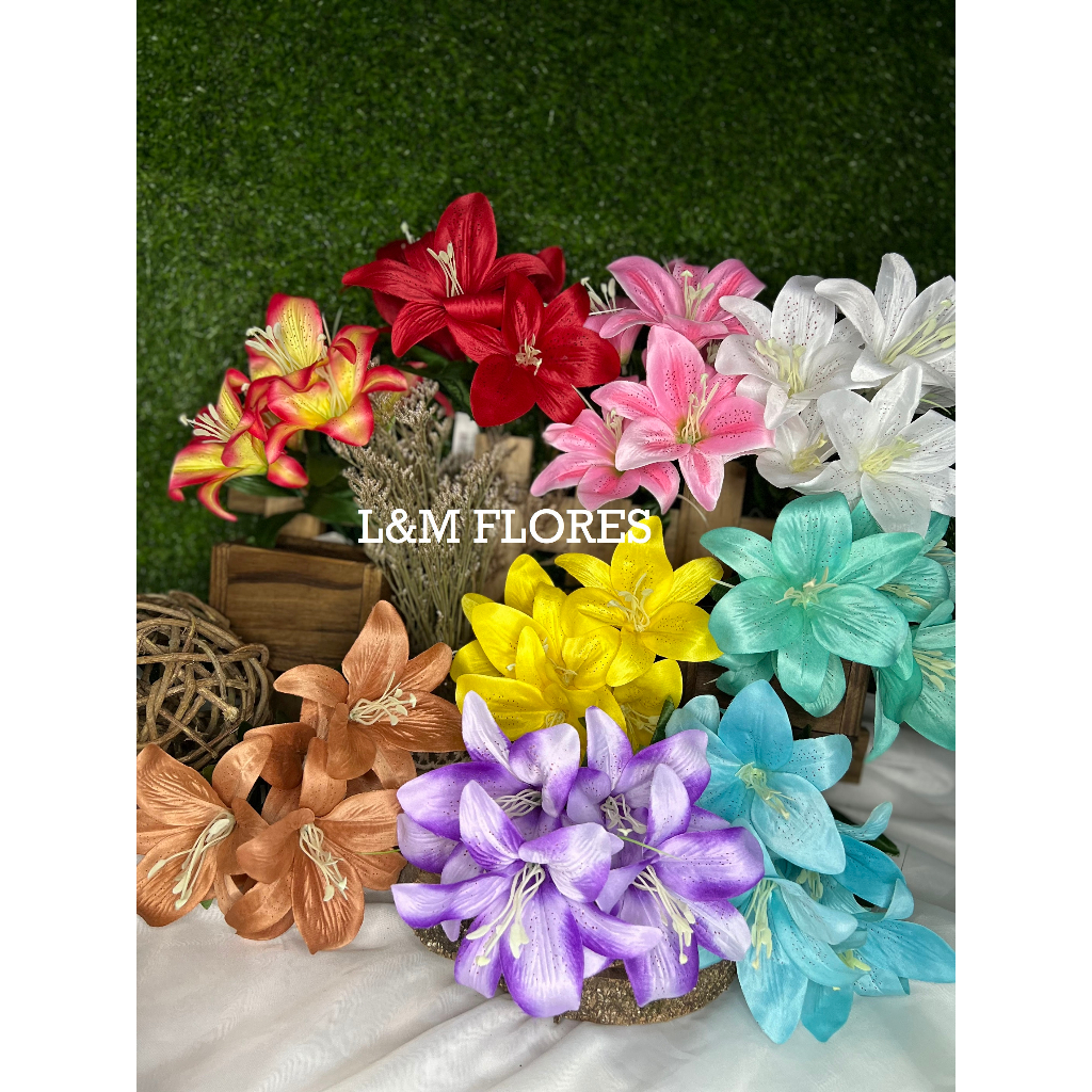Kit com 5 Buquês de Lírio artificial com 5 flores ideal para arranjos e decoração de casamento, casa, festas e eventos
