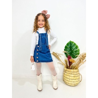 Jardineira botão lateral elástico atrás em Oferta na Shopee