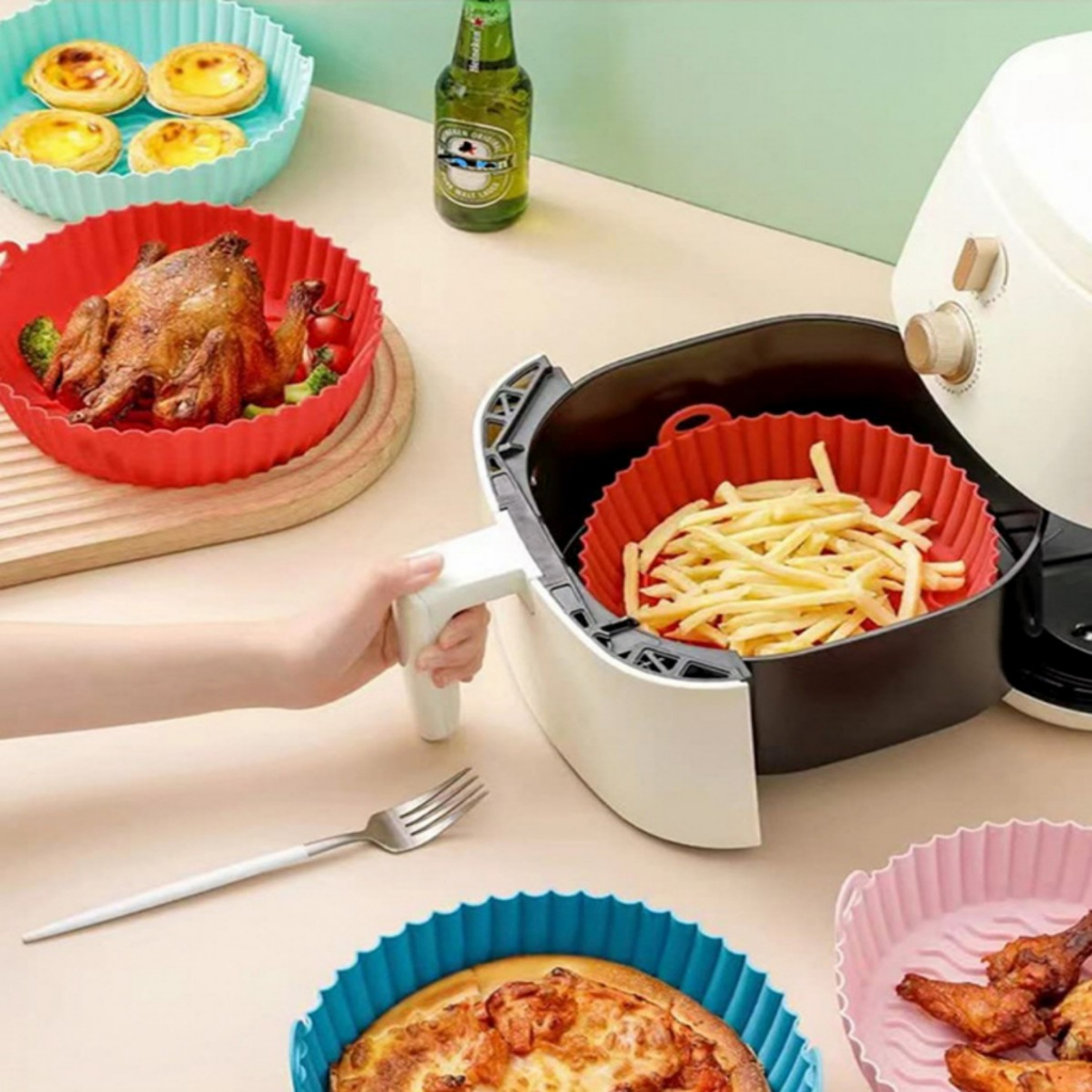 Bandeja Forma de Panela Forro Cesto de Silicone Para Airfryer fritadeira 20cm-cor aleatoria