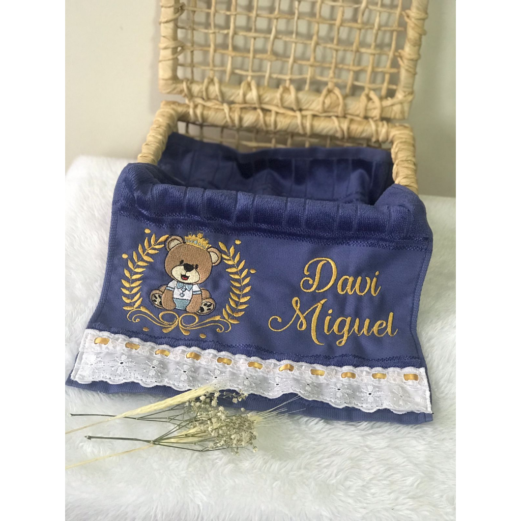 Toalinha Bordada Personalizada ( Com e Sem Renda )  - Mão, Boca, Pé, Bebê