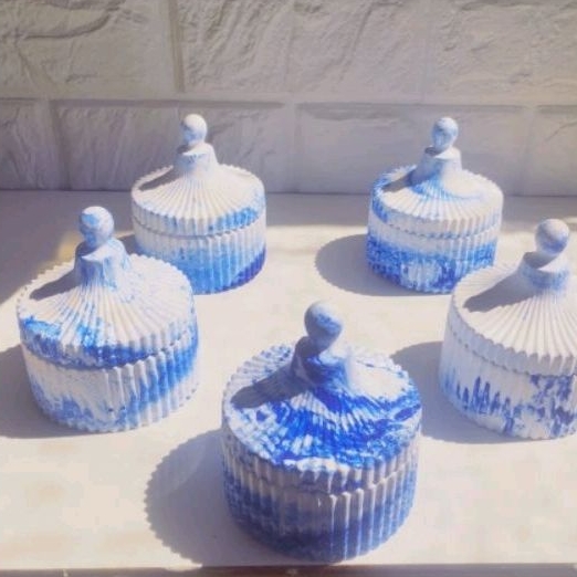 kit com 30 Potes de gesso com cimento com efeito marmorizado na cor azul Porta Vela, Porta Jóias e objeto de decoração