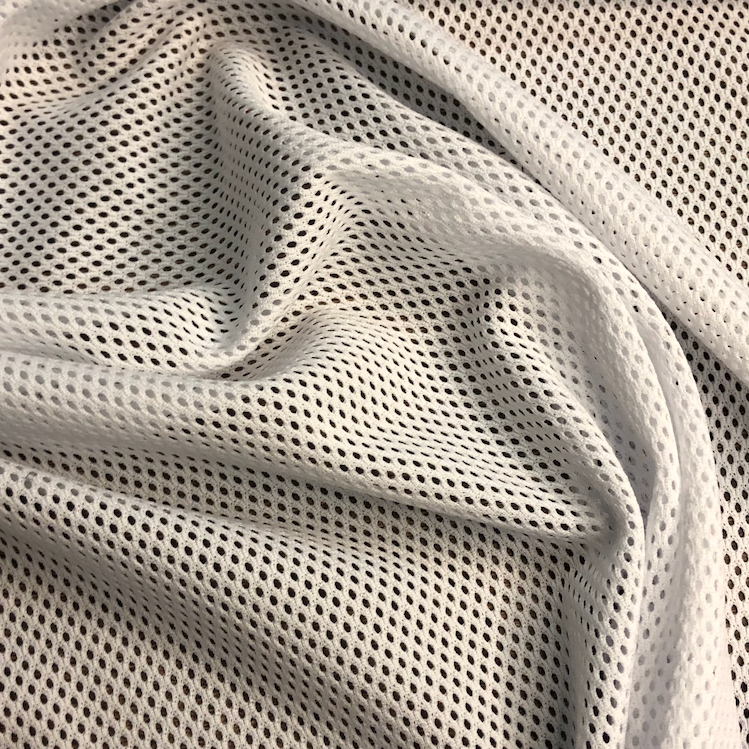 1 Metro de Tecido Furadinho Telinha Com Tratamento Dry Fit - Branco Preto