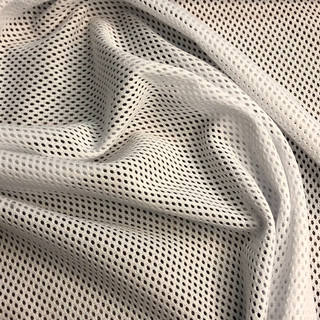 1 Metro de Tecido Furadinho Telinha Com Tratamento Dry Fit - Branco Preto