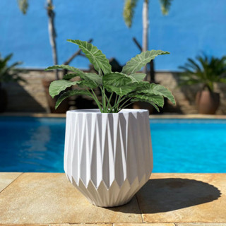 Vasos Para Plantas Modelo Origami de Polietileno Jardim Casa Sala Luxo M