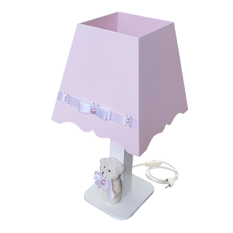 Luminaria de Mesa Bebê em Madeira Mdf na cor rosa com fitas de cetim