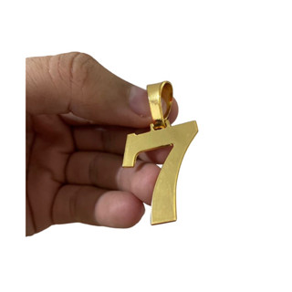 pingente número 7 grande banhado a ouro 18m 10 milésimos