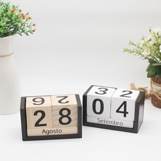Calendário de Mesa Permanente Cubo Madeira