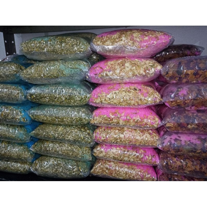 escalda-pé kit com 10 escalda-pé de 500g com 10 tipos de fragrâncias com as mais vendidas.