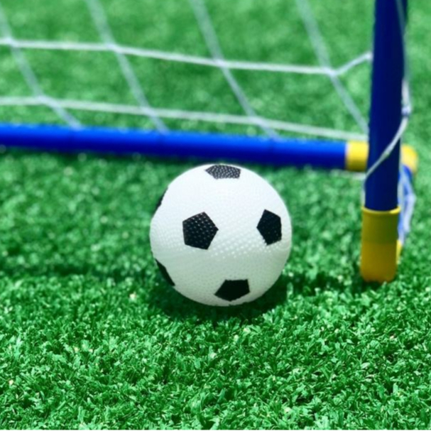 Kit Futebol Golzinho Goleirinha  Mini Trave Rede, Bola E Bomba de encher brinquedo para menino