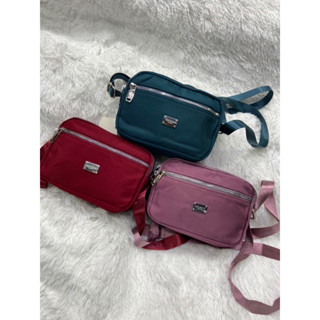 Bolsa Pequena com 4 zipers Impermeável Transversal qualidade