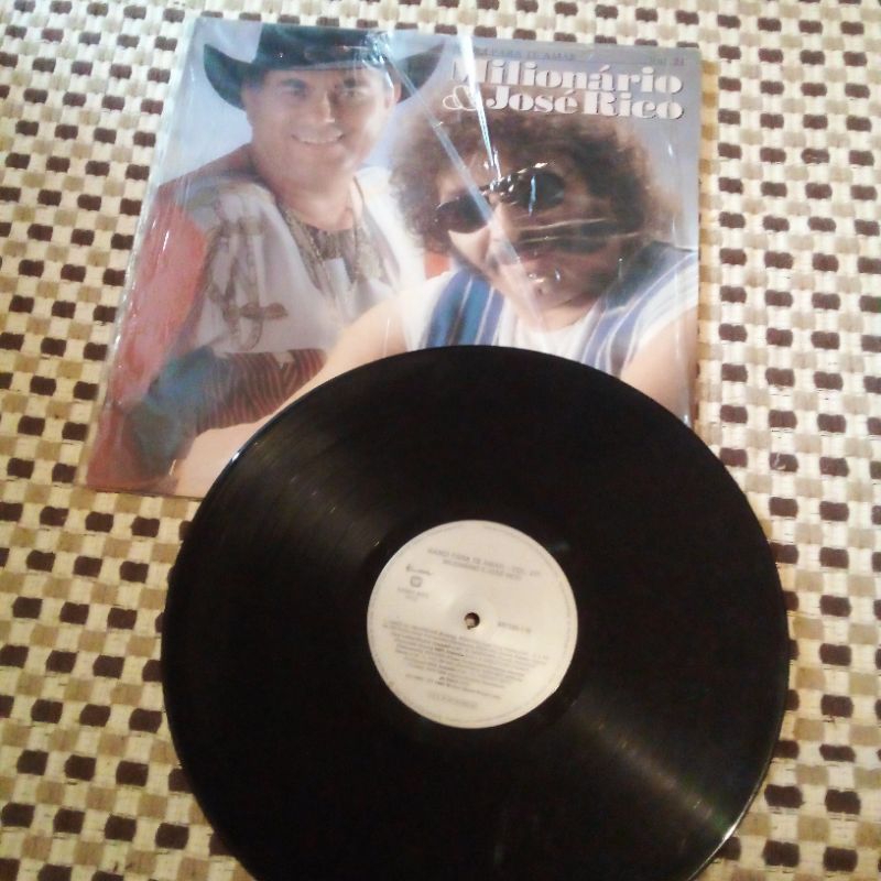 Disco vinil Milionário e José rico nasci pra te amar com encarte