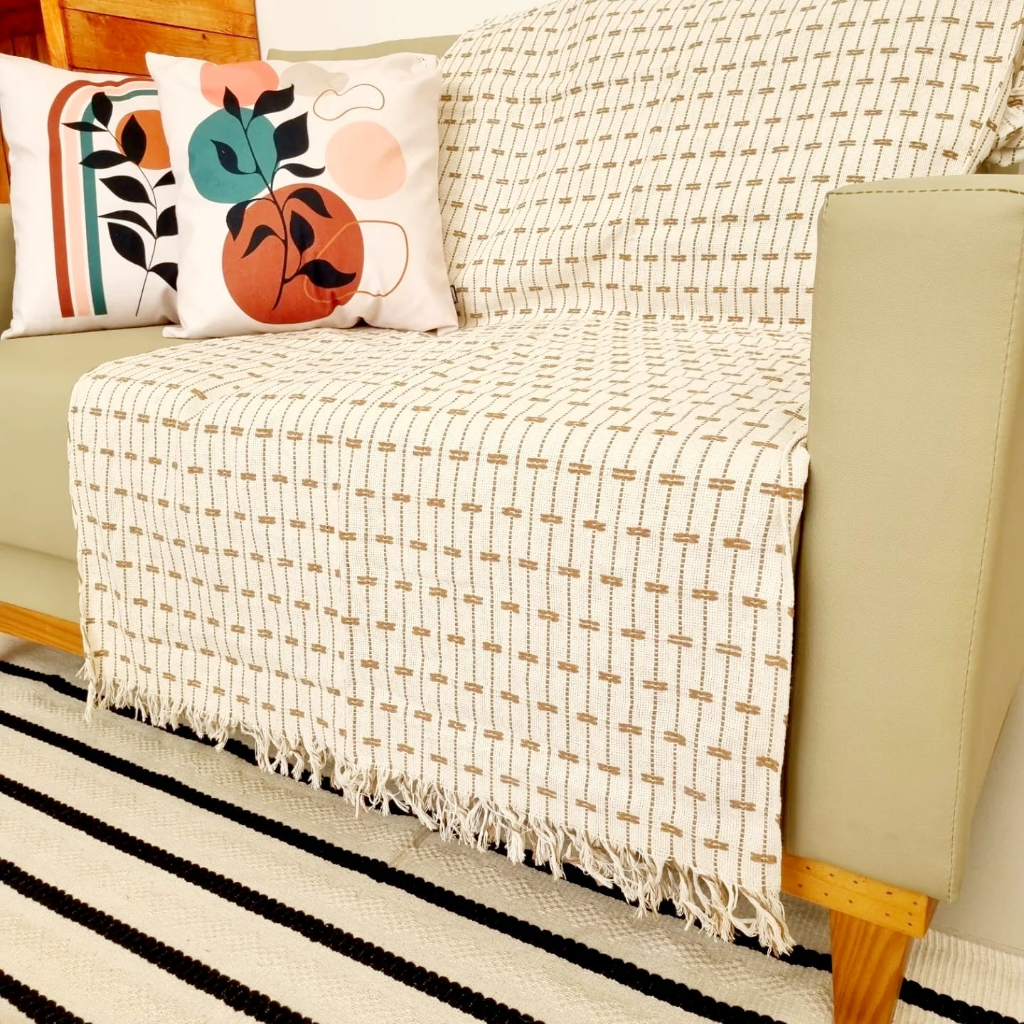 Manta Decorativa Listrada Estampada com Franja Preta e Bege para Casa Sala Sofa Quarto Cama Poltrona 150x230 Algodao Basica Ideia Presente Esposa Mae Madrasta Mulher Avo Tia Sogra