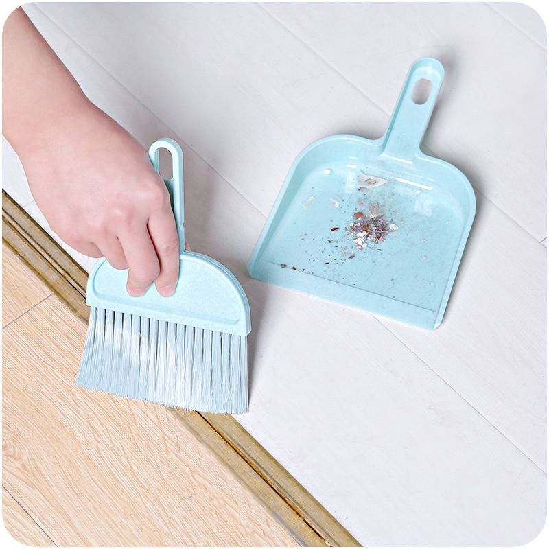 Kit Mini Vassoura E Pá De Lixo Limpeza Para Mesas Teclados Armários - TOP