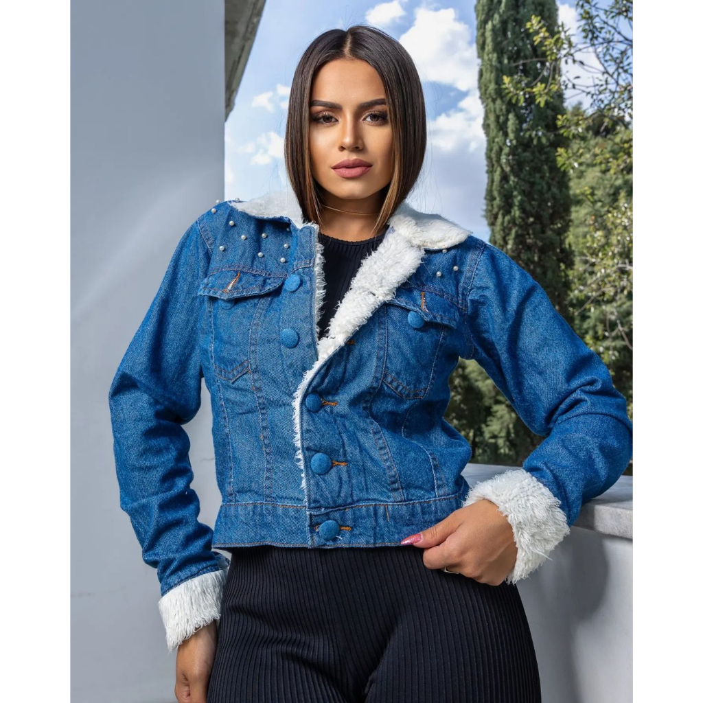Jaqueta jeans de Pelinho , Blusa de Pelinho , forrada somente nas laterais , punho ,pescoço e laterais