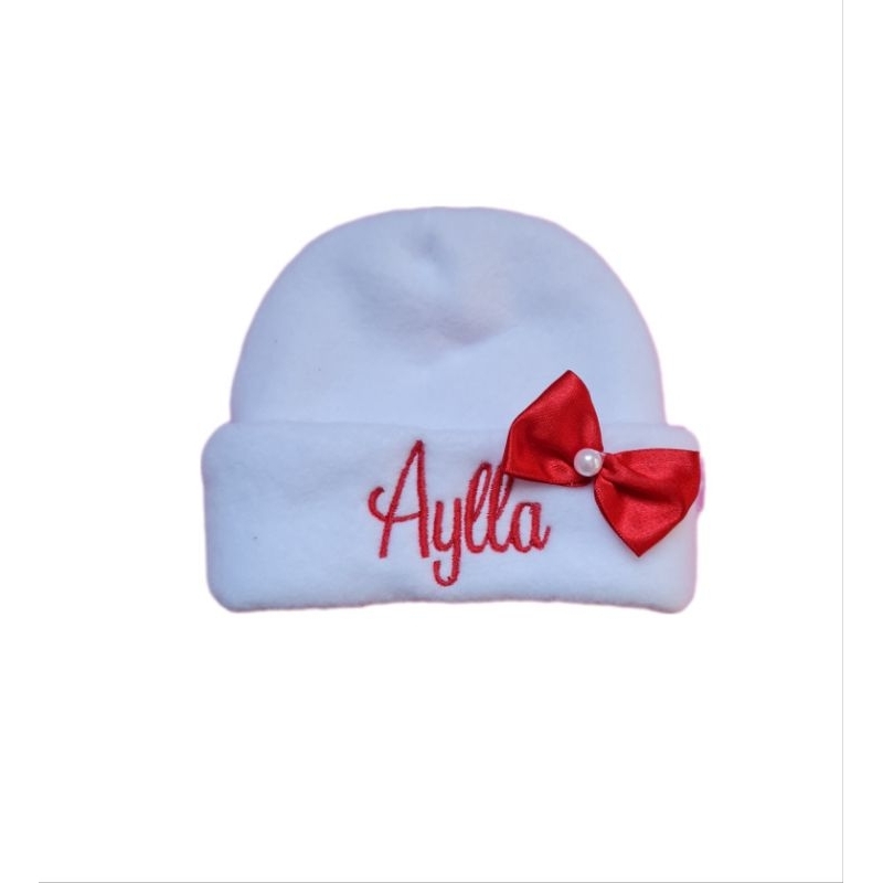 Touca recém nascido com nome bordado. em Oferta na Shopee