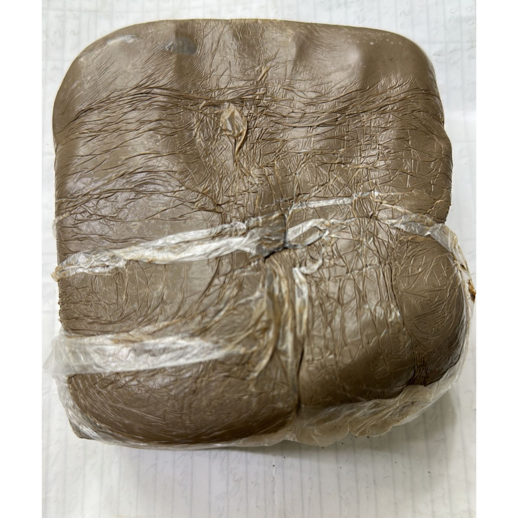 Argila de Modelar Escura para Escultura e Cerâmica 3 kg (3Unidade)