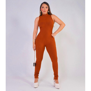 Macacão de Tricot Feminino no Fio Modal Gola Alta Trico Macacao Moda Gringa Tricô Lançamento 2023