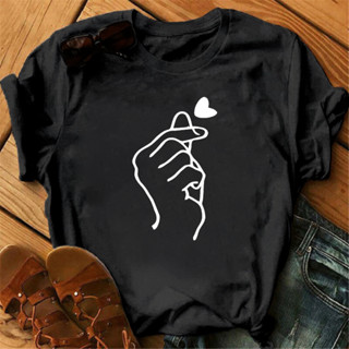Camiseta T-shirt Blusinha Feminina Blusa Mão Coração Coreano - Estilosa
