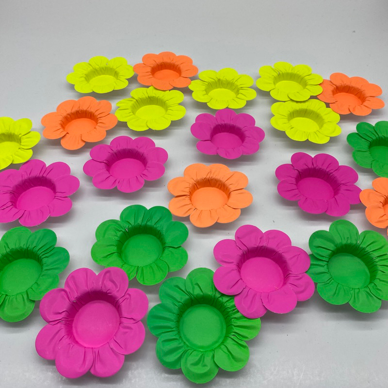 40 Forminhas Margarida Para Doces Finos Casamento Neons - Modelo Pétala em Oferta na Shopee