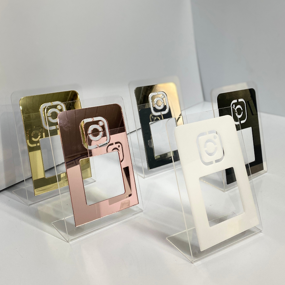 Display/Placa de Balcão para REDE SOCIAL - QR Code Personalizado