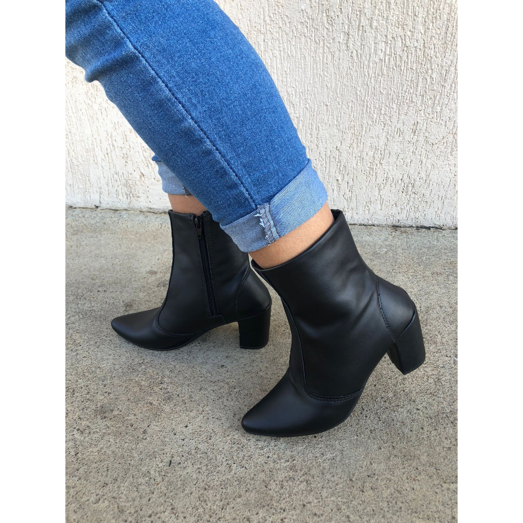Bota Bico Fino Coturno Feminino Cano Curto Salto Confortável