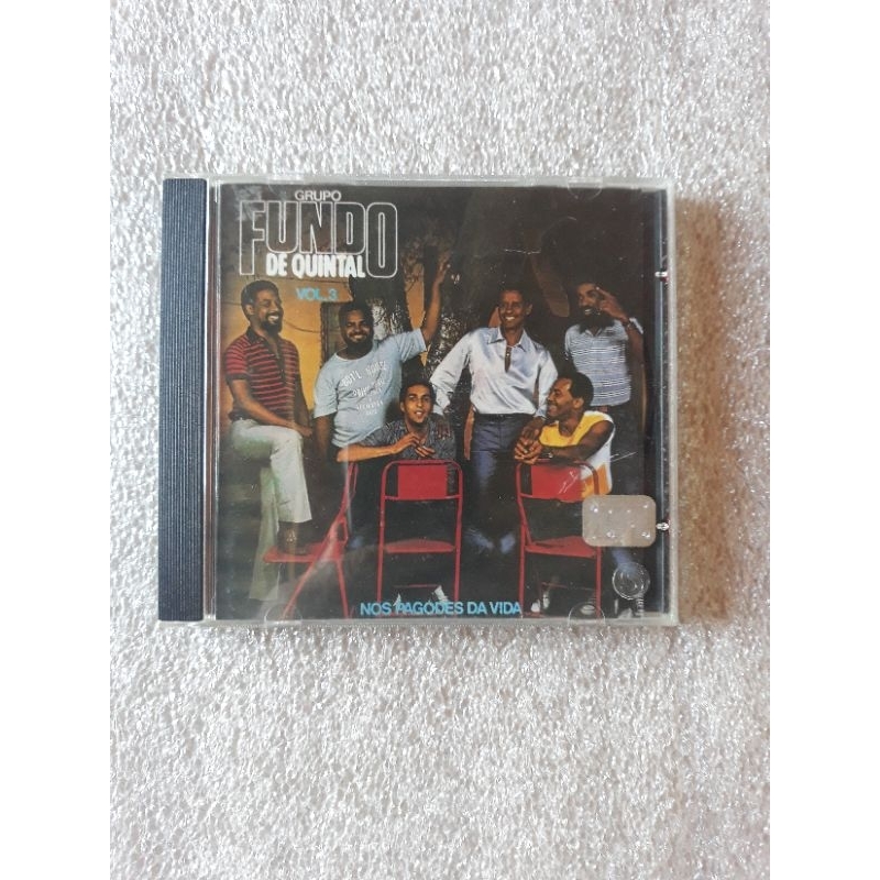 CD Grupo Fundo de Quintal - Nos Pagodes da Vida  2000