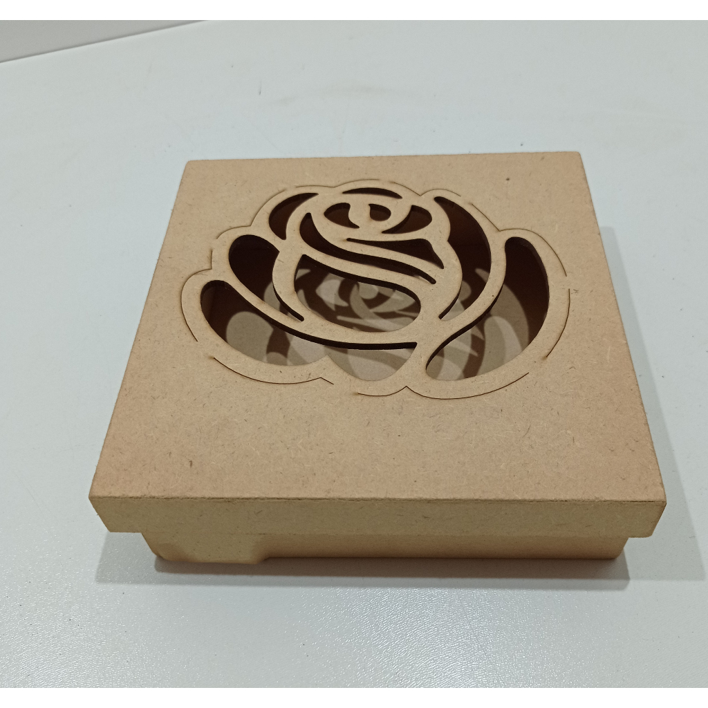 Caixa Tampa Sapato Laser Rosa 15x15x4 Mdf - 1 Unidade em Oferta na Shopee