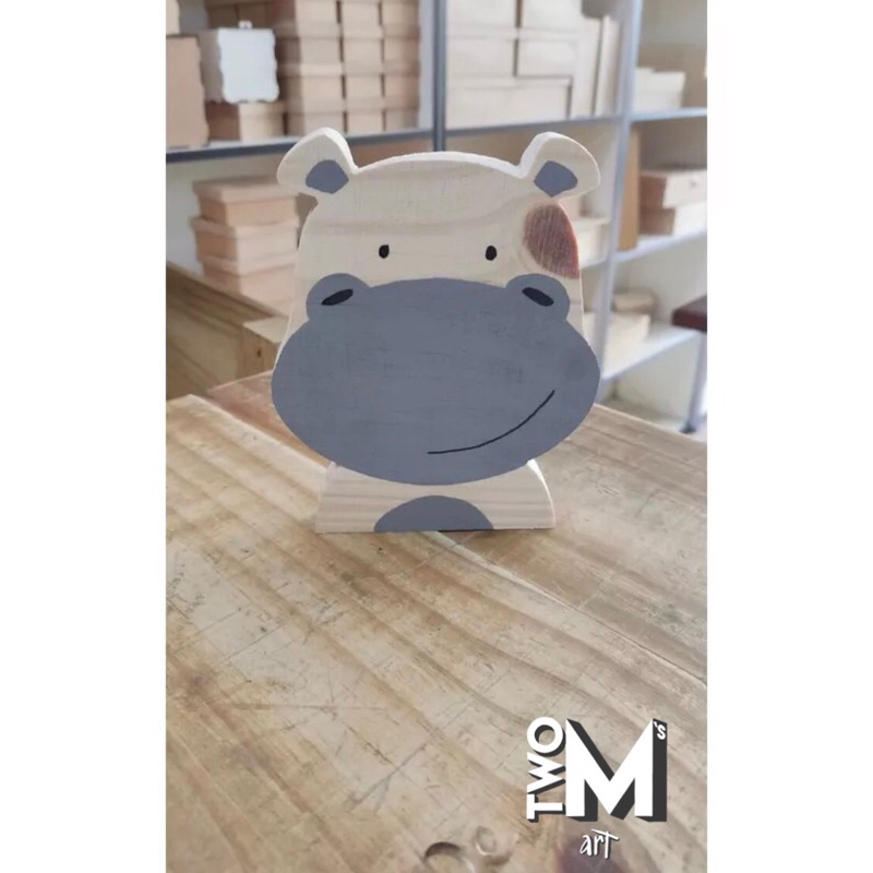 Decoração de Hipopótamo de Madeira