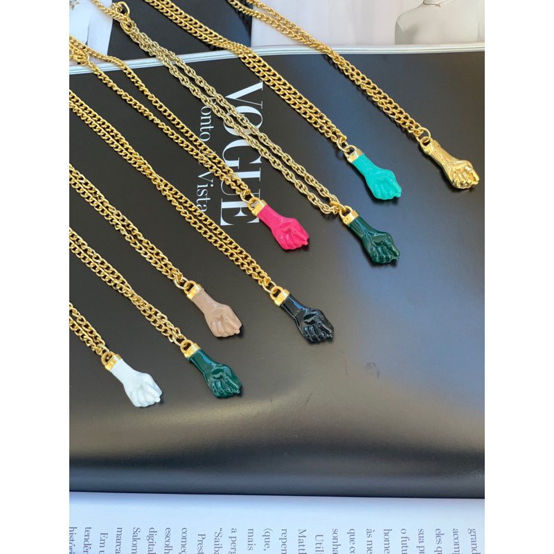 Colares choker modelo Figa sorte patuá boa sorte místico
