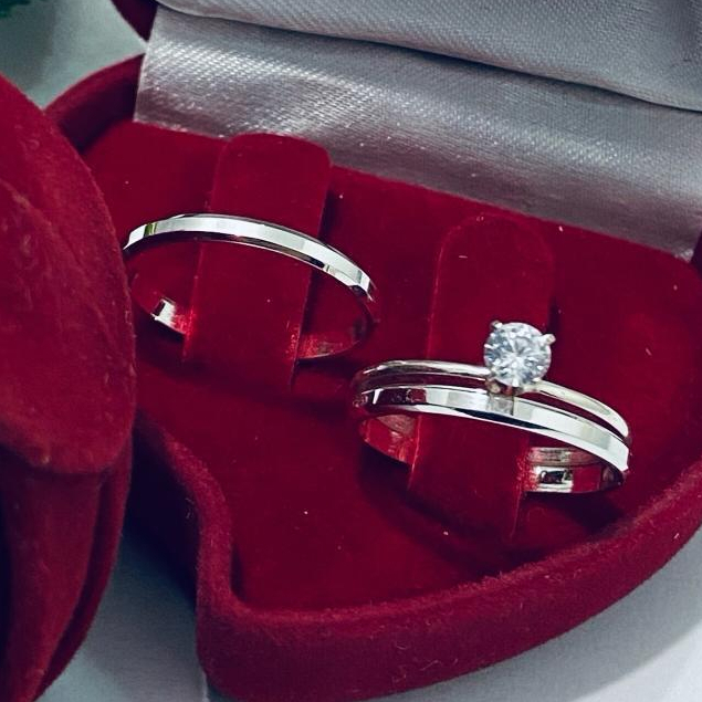 Aliança De Namoro Prata 950 + Anel Solitário De Compromisso