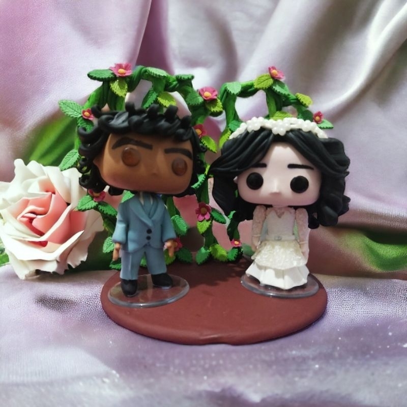 (Notável Nerd) Pop Personalizado Casal de Noivos - Topo de Casamento em Biscuit, Porcelana Fria