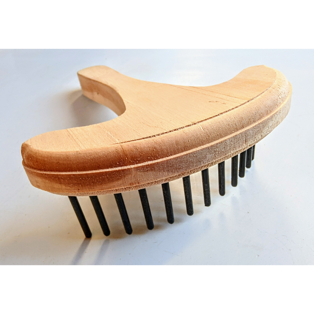 Pente Para Crina E Rabo De Cavalo De Madeira Profissional em Oferta na Shopee