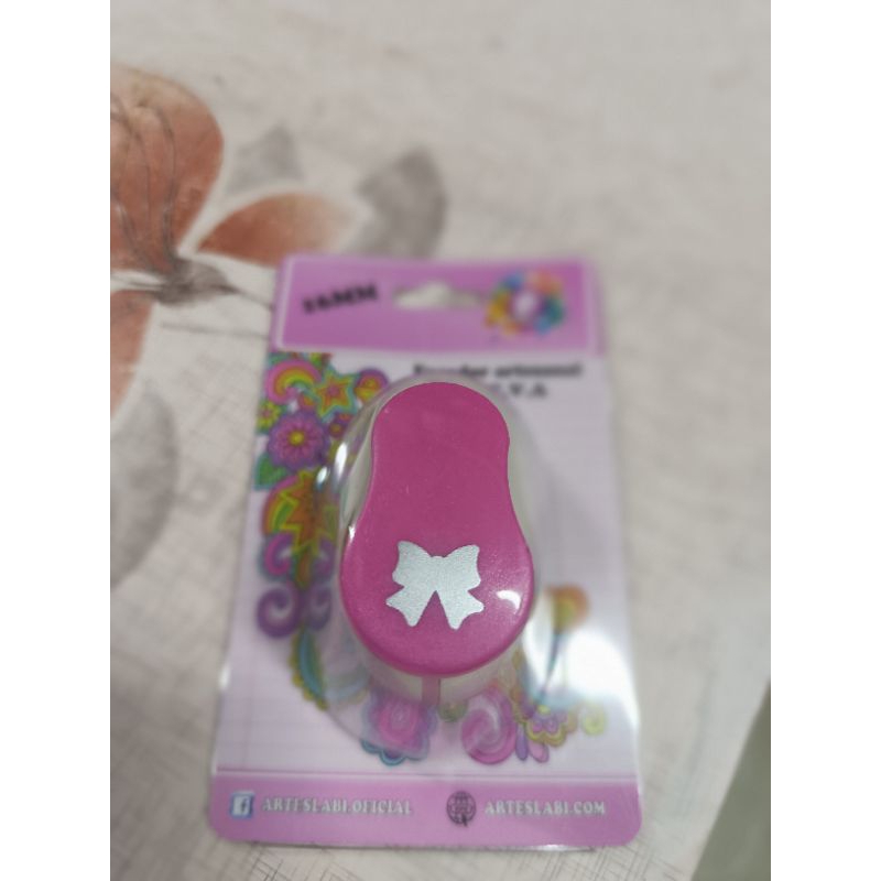 Furador de Eva e papel 16mm Laço em Oferta na Shopee