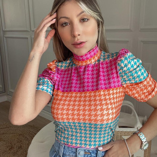 Blusa Princesa Básica Feminina Gola Alta Manga Bufante Malha Suplex Estampada Pied Colorido