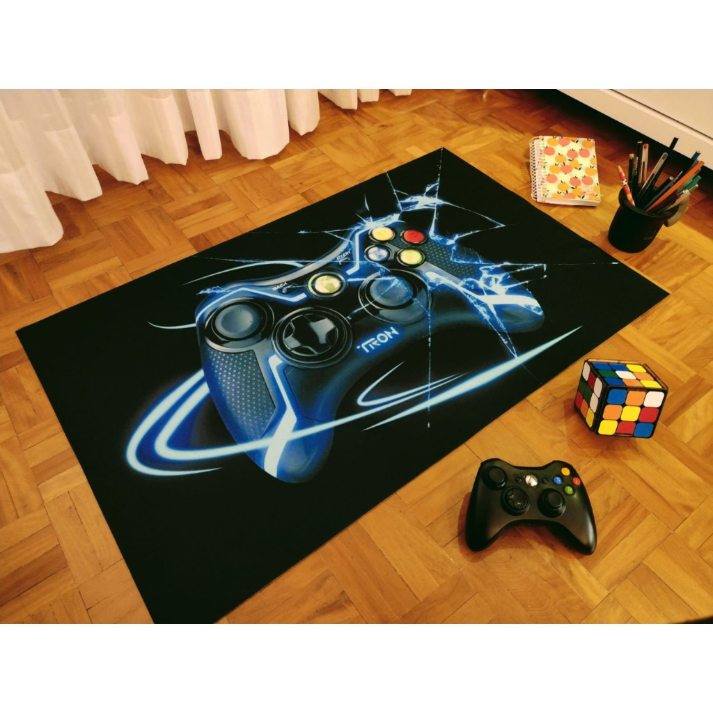 TAPETE GAMER PROTETOR DE PISO - Tema CONTROLE - 90x65 antiderrapante